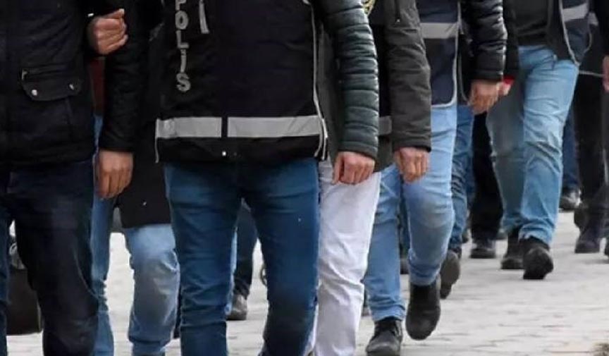 FETÖ soruşturmasında 14 kişi tutuklanadı