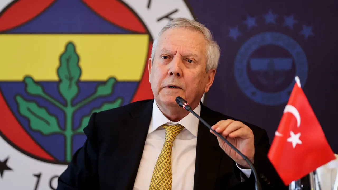 Aziz Yildirim Basin Toplantisi