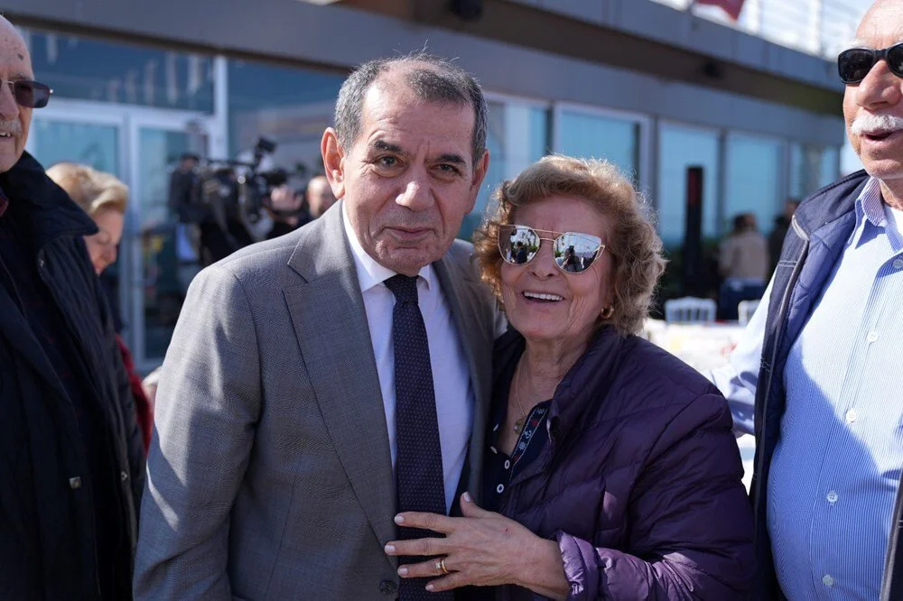 Dursun Özbek Anneler Günü2