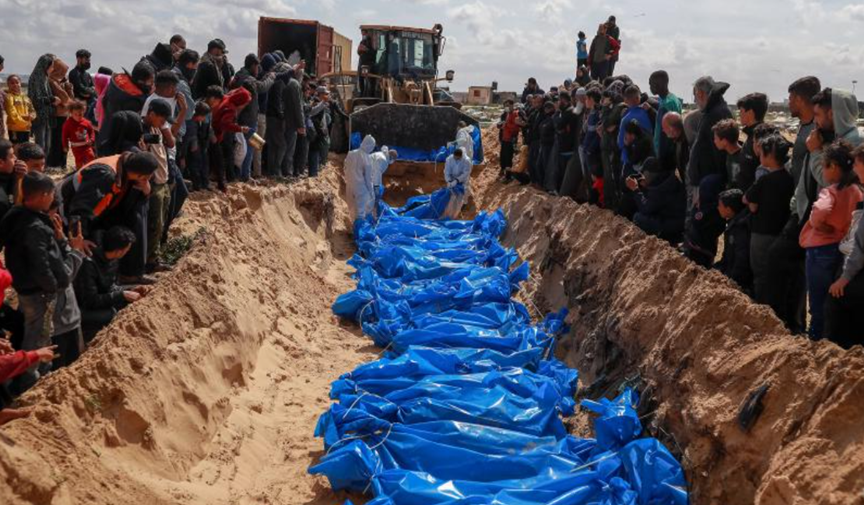Gazze şeridindeki hastaneler toplu mezara dönüştü