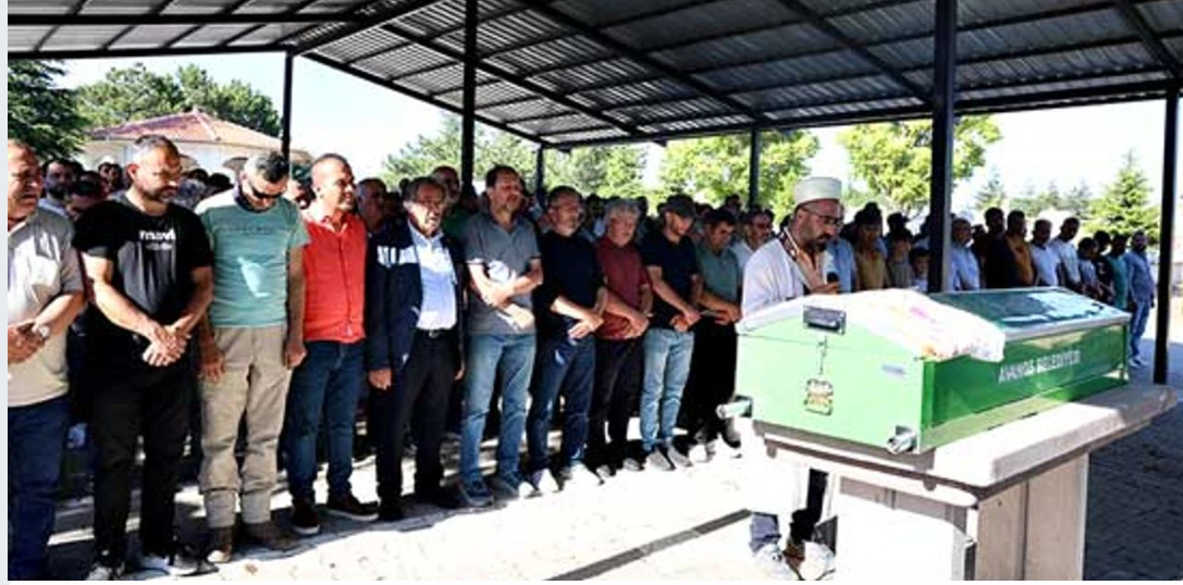 Hiranur toprağa verildi
