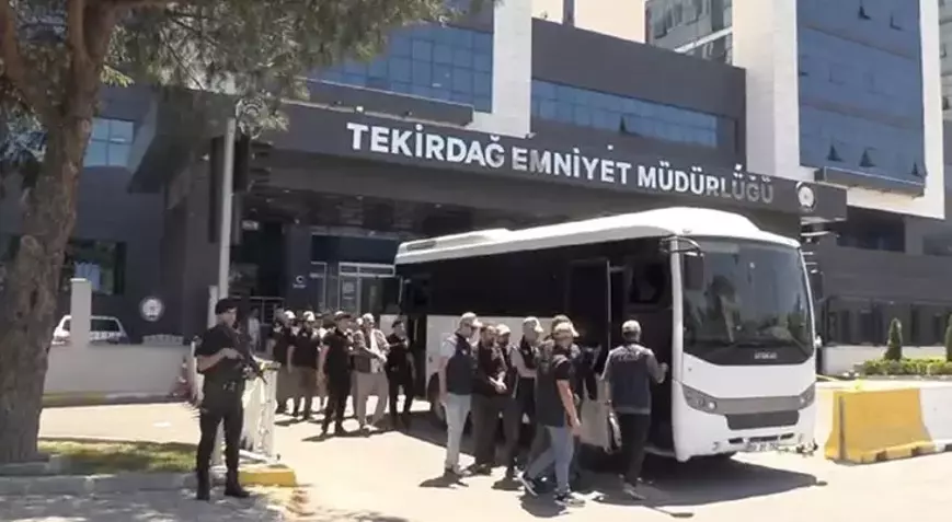 Fetö-5