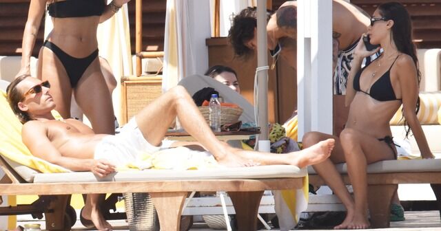 Dilan Çiçek Deniz Sevgi̇li̇si̇ (3)
