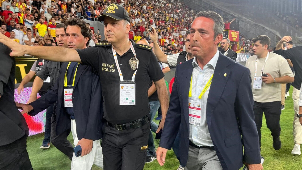 Goztepe Fenerbahce Macinda Ali Koca Saldiri 7Kou