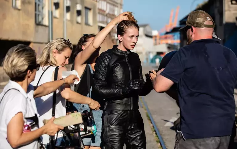 Arka Sokaklar Yasemin Kay Allen