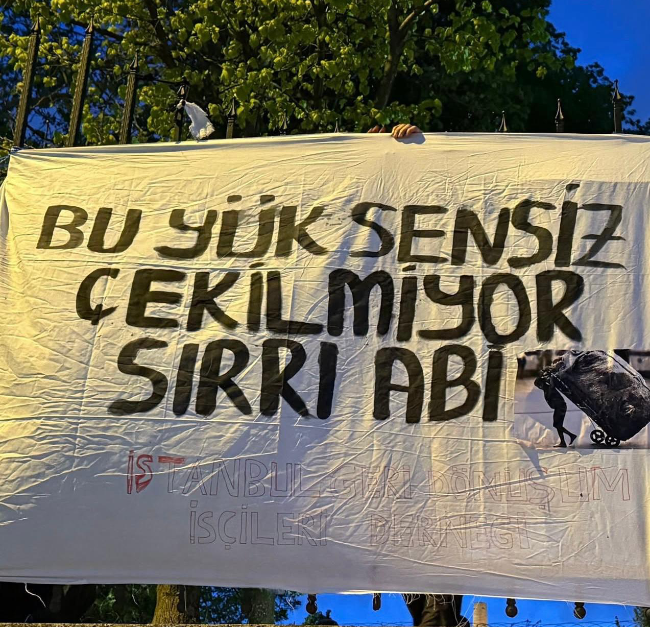 Sirri Süreyya’nin Sirri Ve 45 Yil Sonra Gelen Bi̇r Maxi̇ Si̇ngle 4
