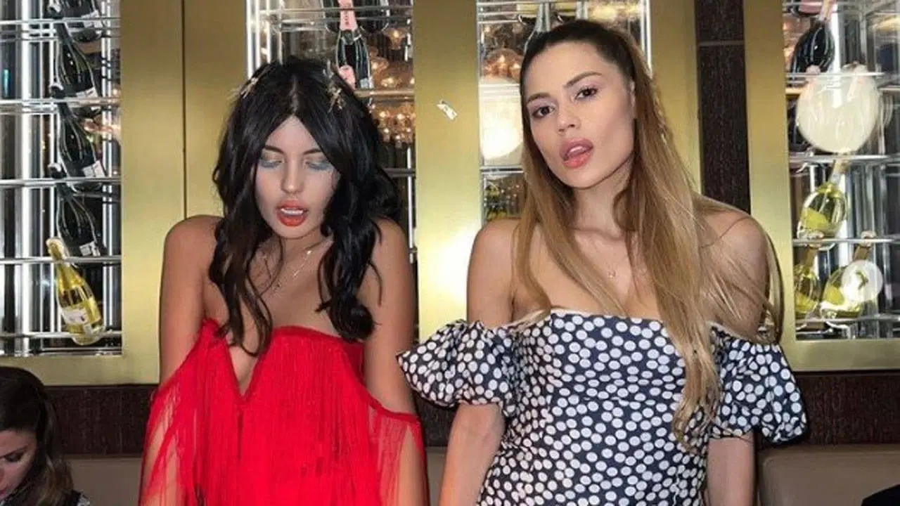 50B4F0A1 6C64 4D4C B097 F2D6F493C3Db