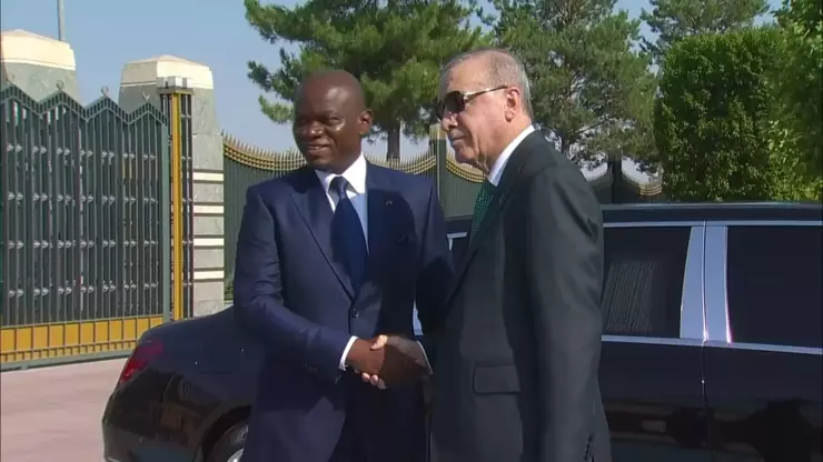 Gabon Cumhurbaşkanı 3