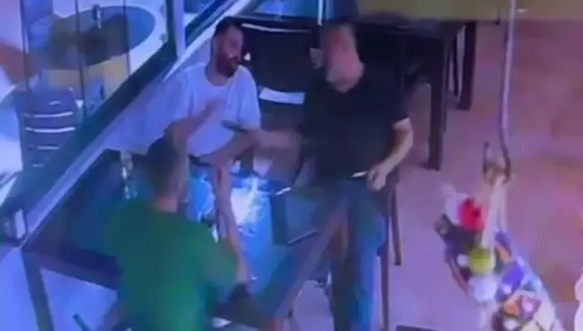 Polis Birlikte Oturdugu Kisi Tarafindan Vuruldu
