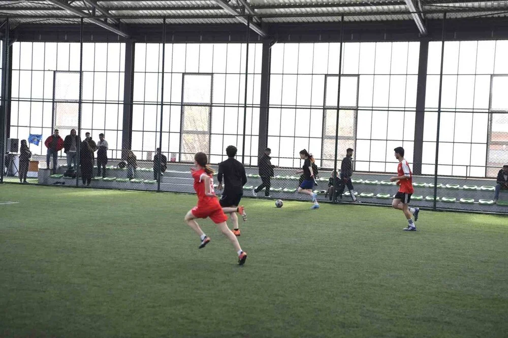 Halı Saha 1