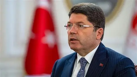 bakan tunç-4