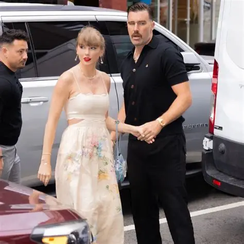 Taylor Swift Ve Sevgilisi-1