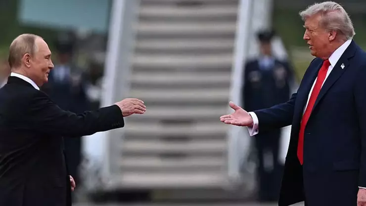 Trump Puti̇n-4