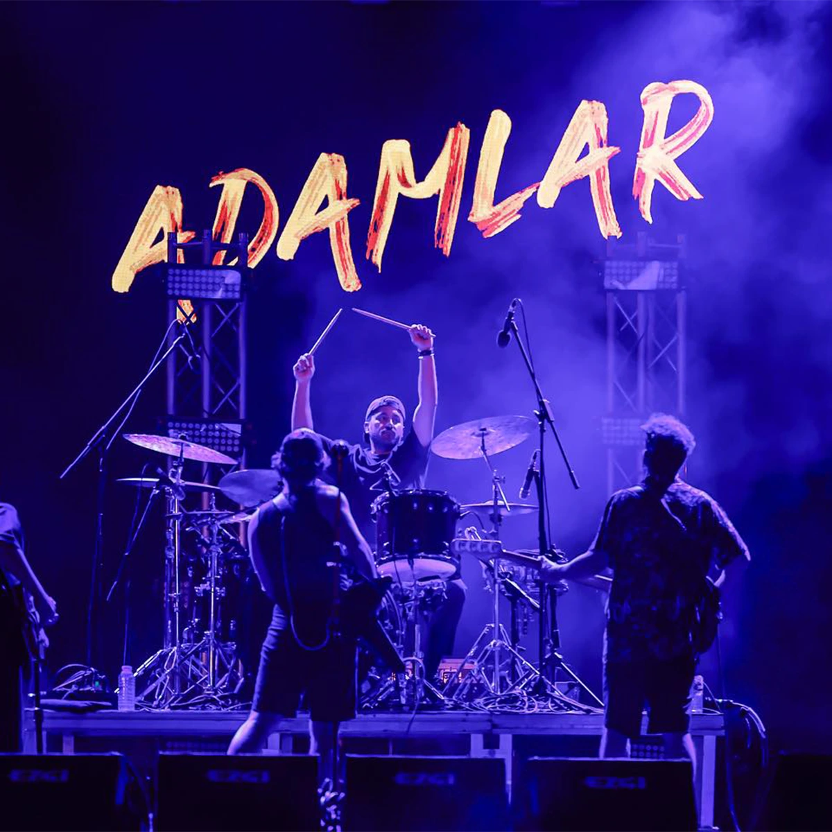 Adamlar 6