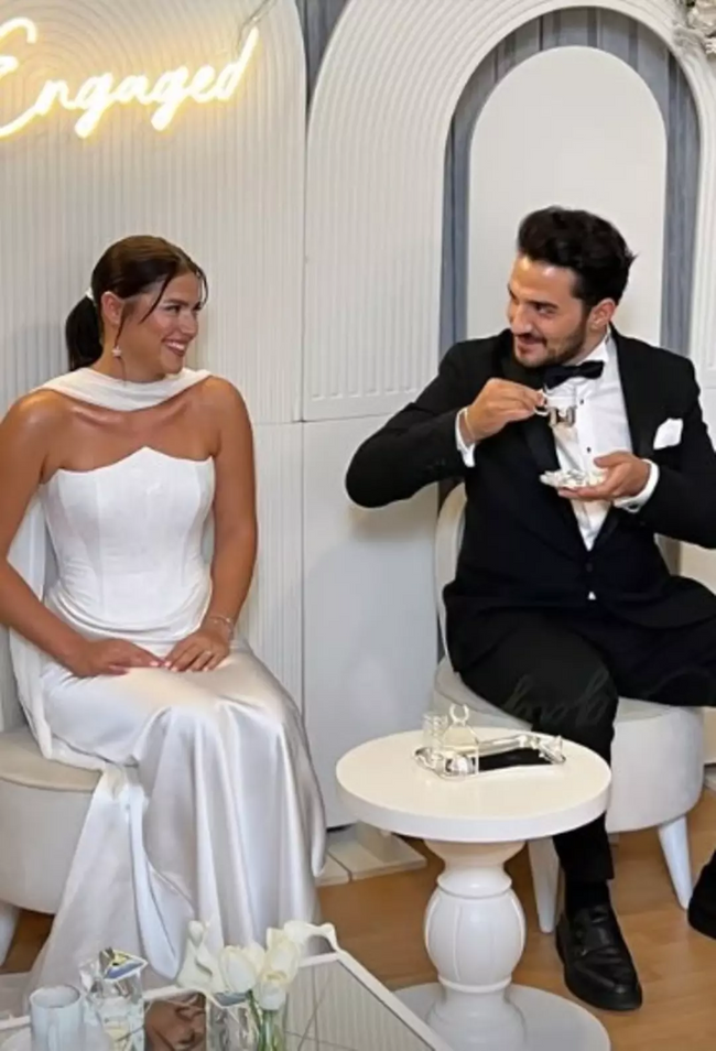Ayşe Yüksel 1