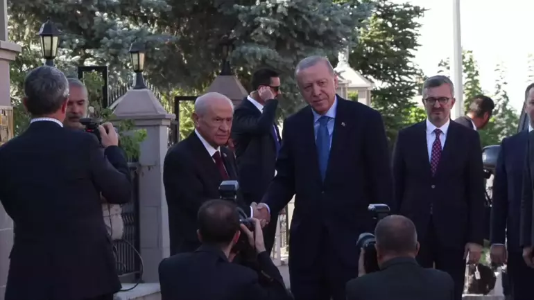 Bahçeli̇ Erdoğan 44-1
