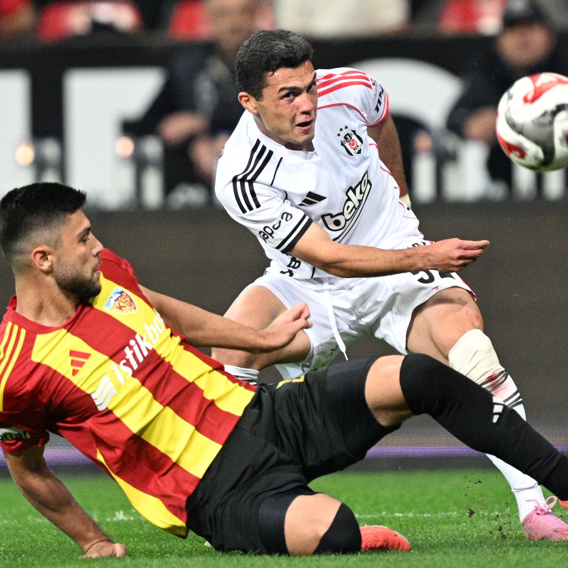 Beşi̇ktaş 2-3