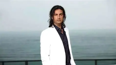 Çeli̇k 3