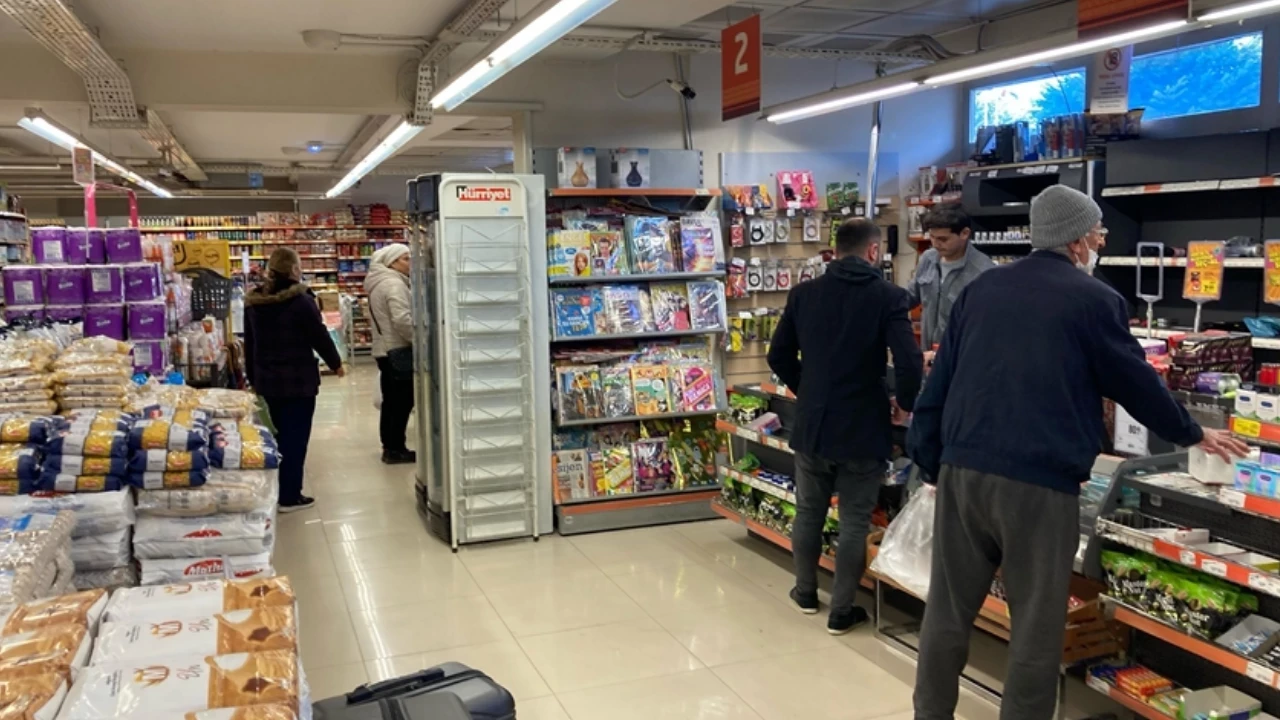 Pazar Günü Marketler Kapanacak Mı 1