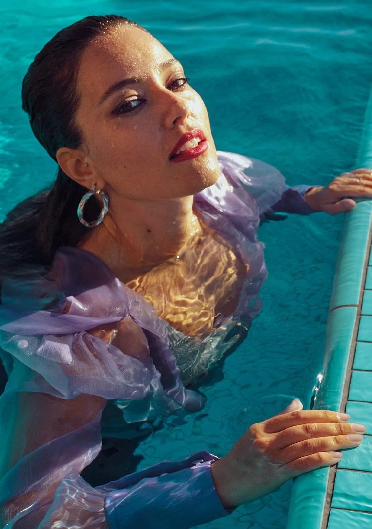 Pelin Akil-11