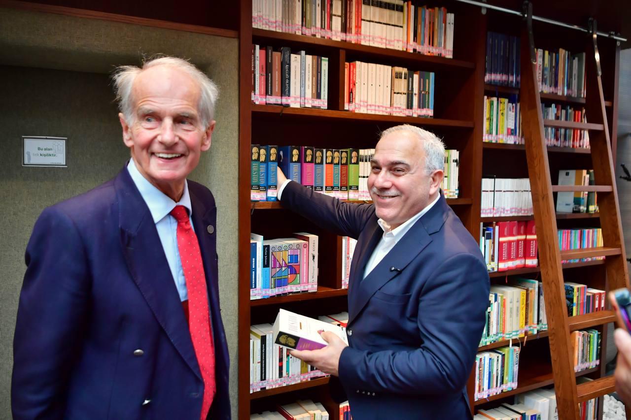 95Ac872A Cdfb 41B9 Bae3 4C0E9A9E3165