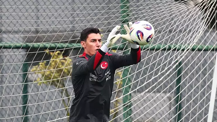 Berk Özer