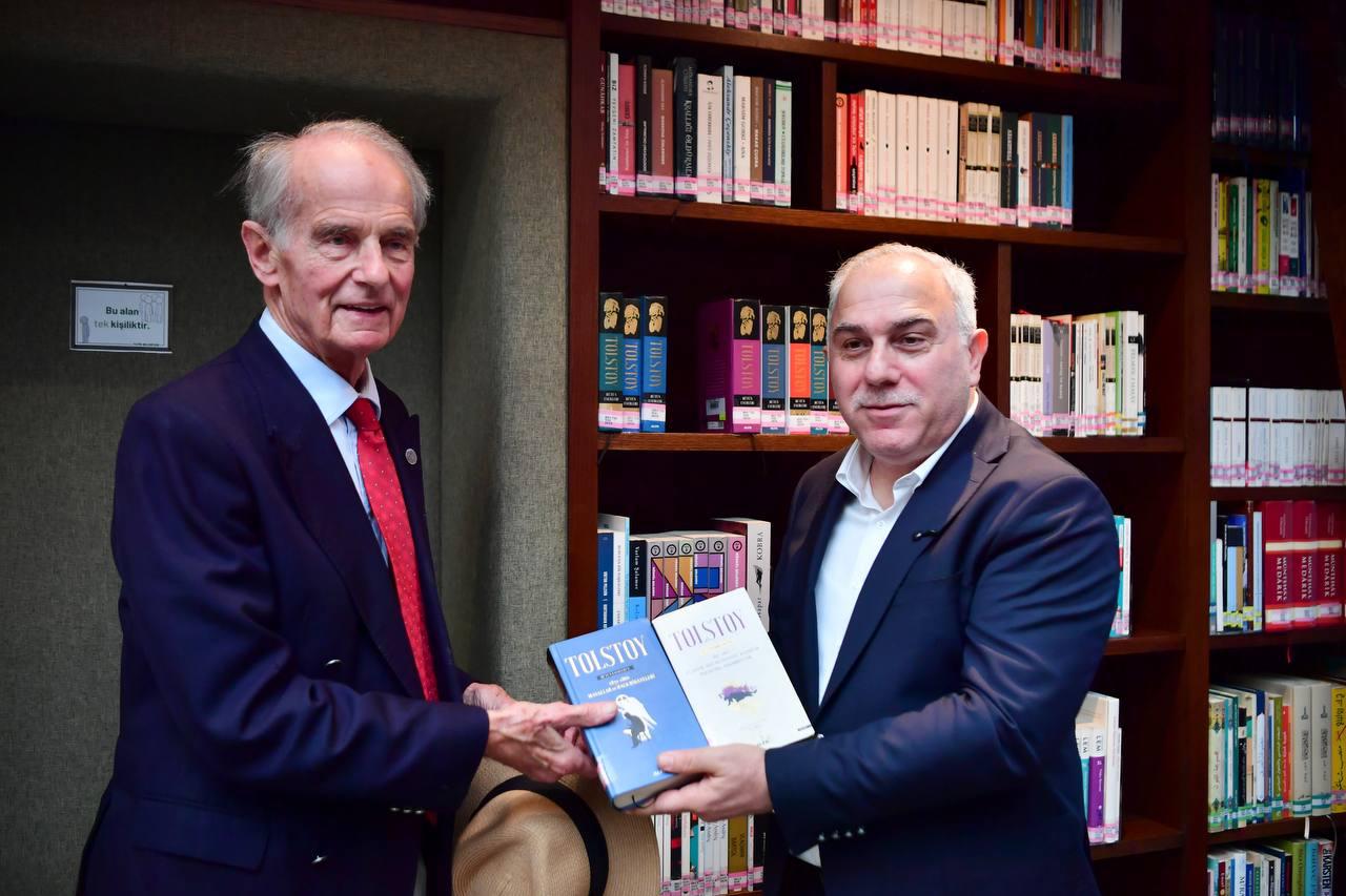 C5B96C72 1068 4Ec7 B483 642B1F473C4D