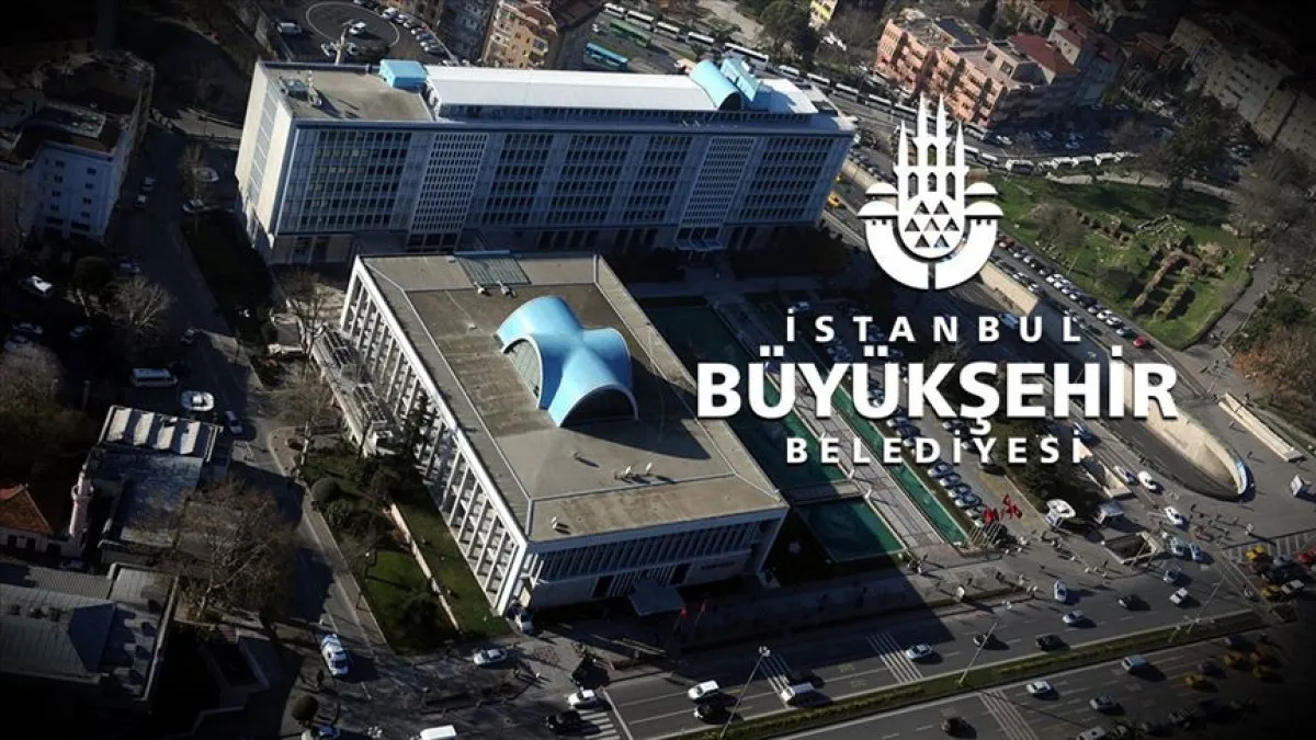 İ B B